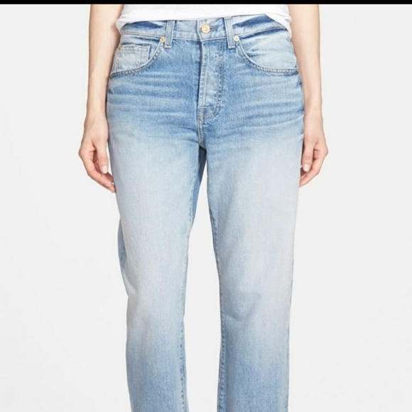 7 For All Mankind 1984 Cropped Boyfriend Jeans - Picture 2 of 6